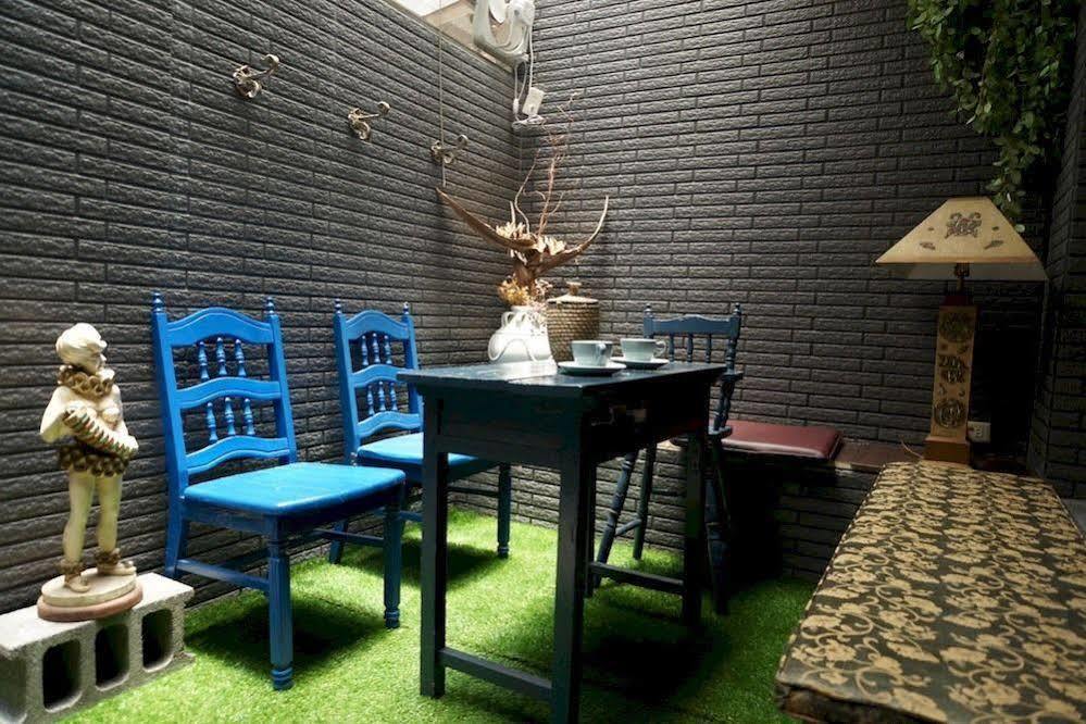 Amanda Home Stay Tainan Buitenkant foto